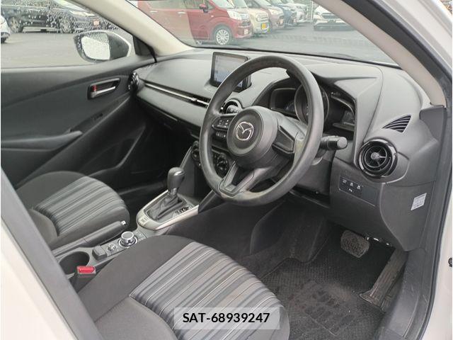 Mazda MAZDA2 2021-06 7877572-9