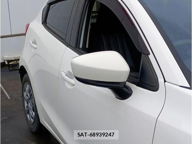 Mazda MAZDA2 2021-06 7877572-21