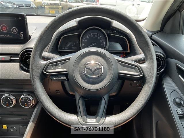 Mazda MAZDA2 2020-06 7877569-15