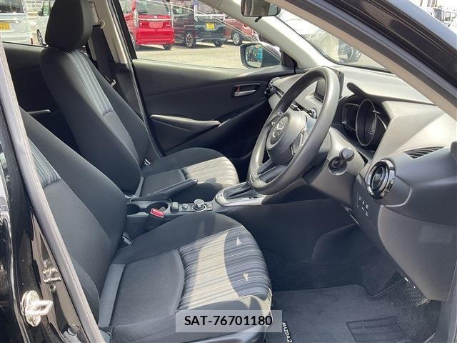 Mazda MAZDA2 2020-06 7877569-16