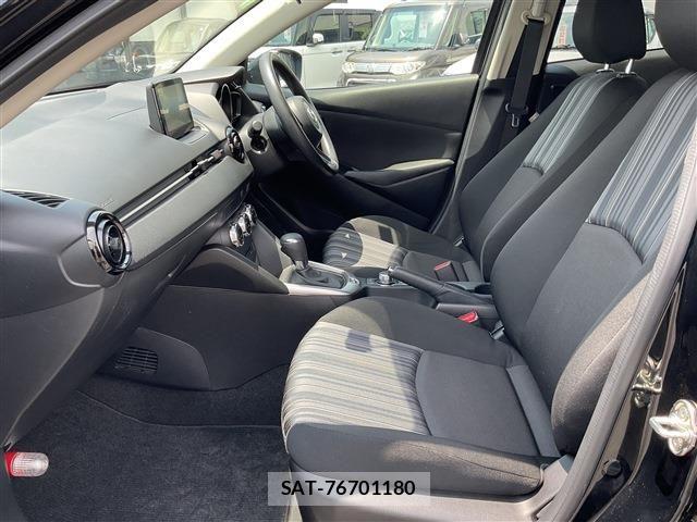 Mazda MAZDA2 2020-06 7877569-18