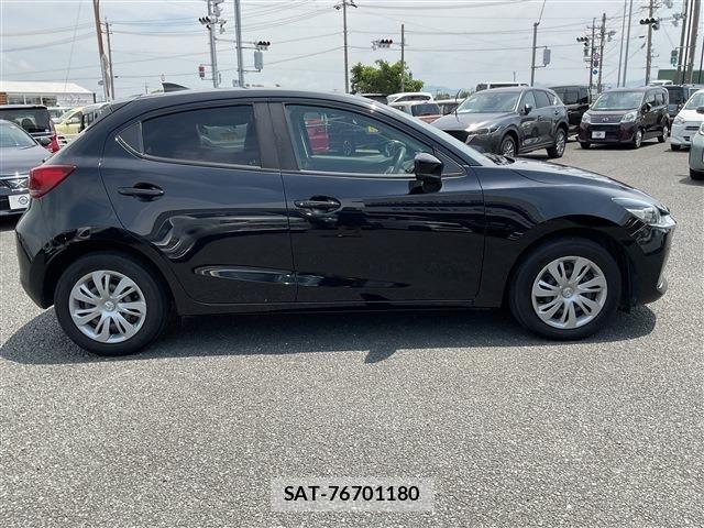 Mazda MAZDA2 2020-06 7877569-26