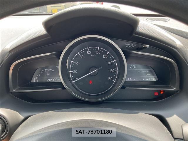 Mazda MAZDA2 2020-06 7877569-8