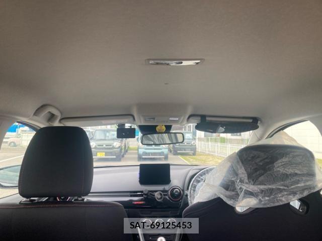 Mazda MAZDA2 2023-08 7877570-9
