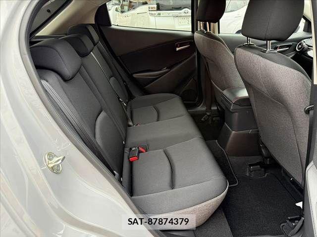 Mazda MAZDA2 2025-06 7877567-19