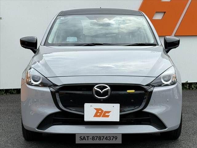 Mazda MAZDA2 2025-06 7877567-8