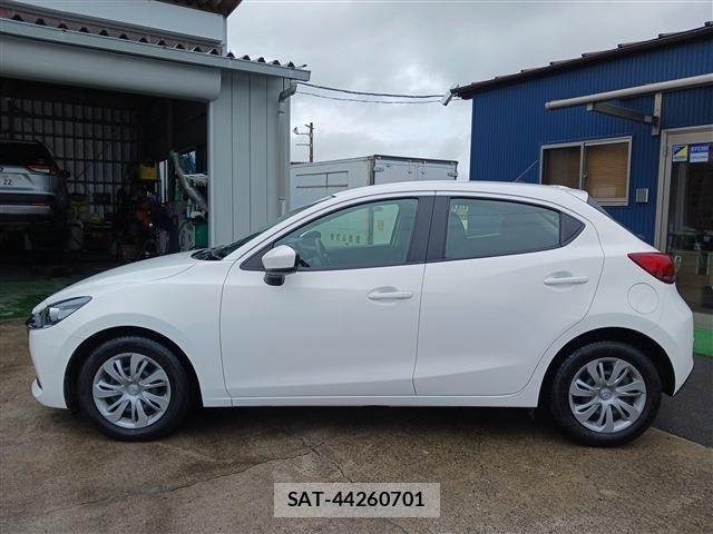 Mazda MAZDA2 2021-06 7877573-12
