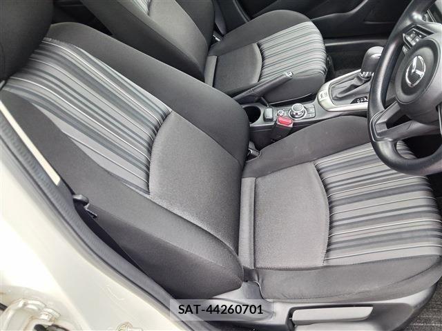 Mazda MAZDA2 2021-06 7877573-13