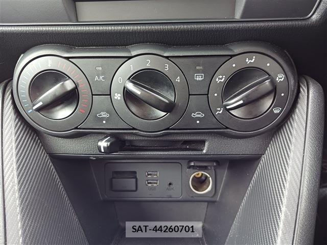 Mazda MAZDA2 2021-06 7877573-19