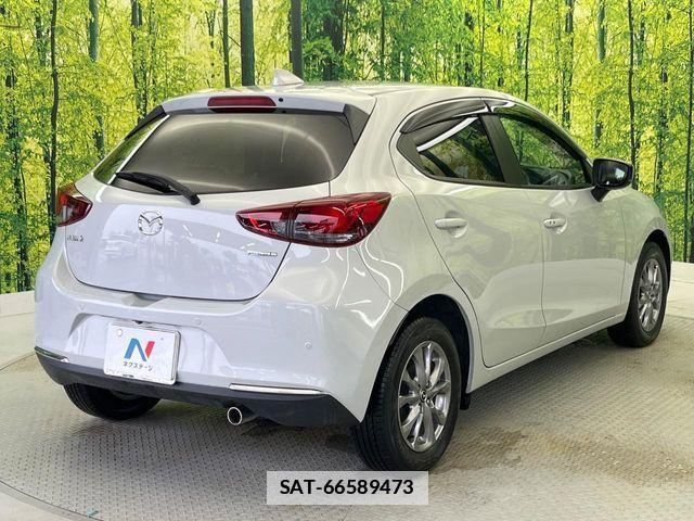 Mazda MAZDA2 2019-12 7962517-17