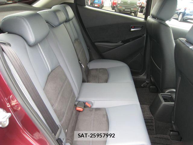 Mazda MAZDA2 2020-01 7962518-18