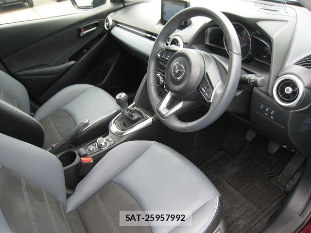 Mazda MAZDA2 2020-01 7962518-1