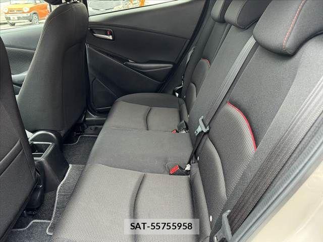 Mazda MAZDA2 2022-03 7979840-18