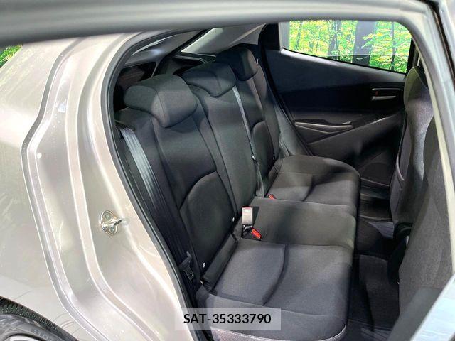 Mazda MAZDA2 2024-03 7979838-8