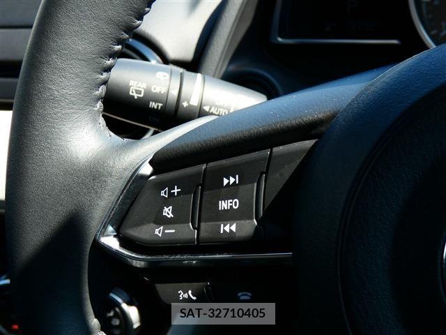 Mazda MAZDA2 2025-03 8036582-12