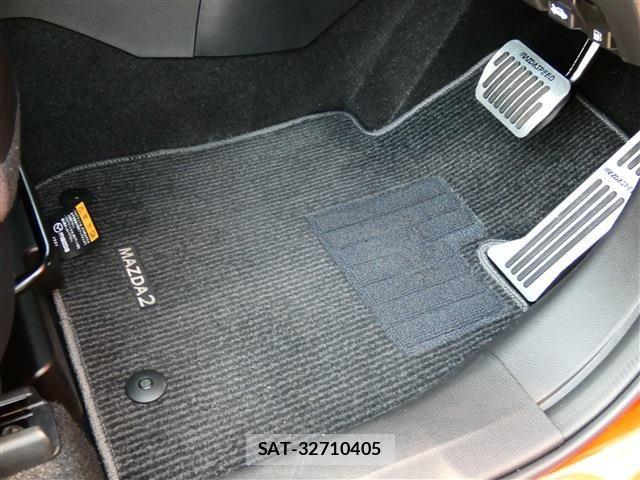 Mazda MAZDA2 2025-03 8036582-23
