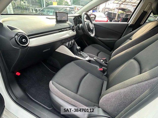 Mazda MAZDA2 2025-10 8074463-18