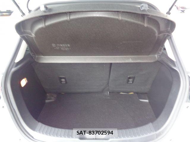 Mazda MAZDA2 2019-09 8074465-10