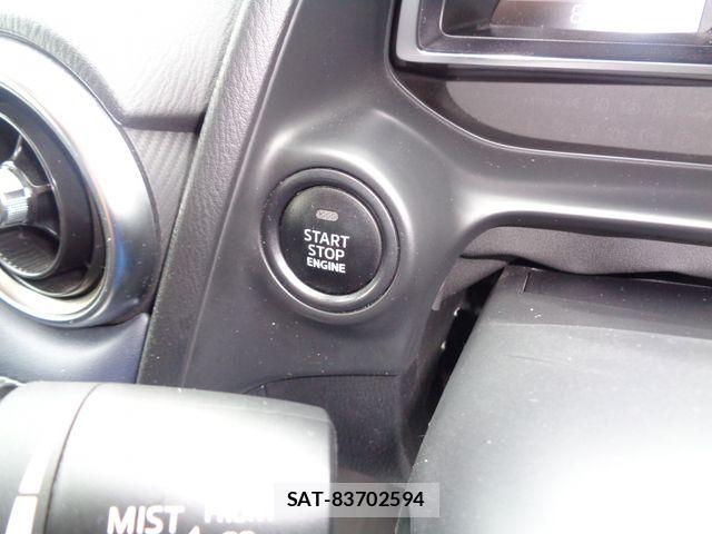 Mazda MAZDA2 2019-09 8074465-13