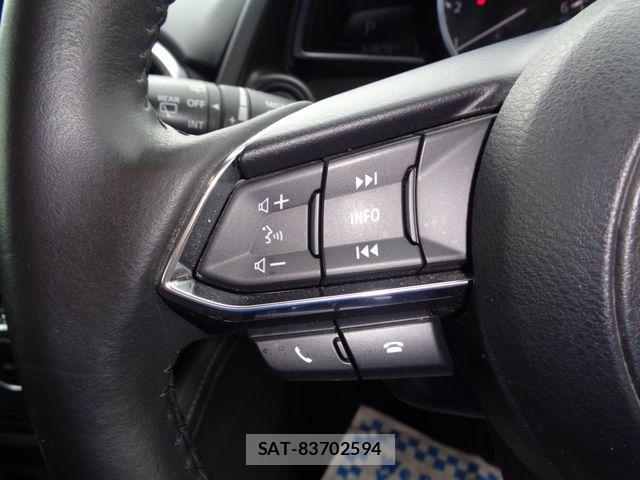 Mazda MAZDA2 2019-09 8074465-19