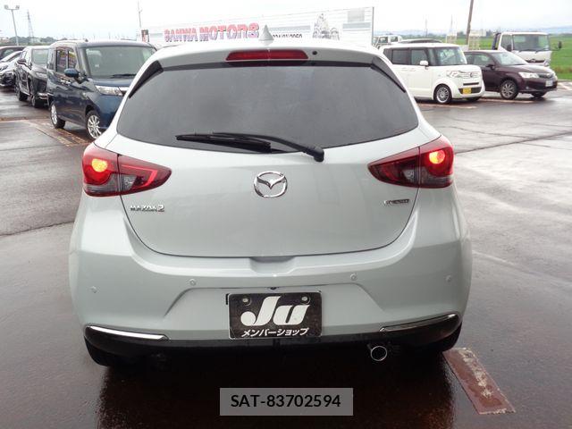Mazda MAZDA2 2019-09 8074465-6
