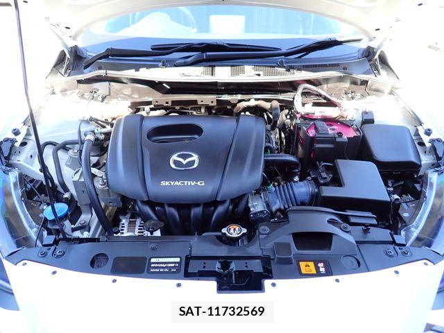Mazda MAZDA2 2021-04 8074462-21