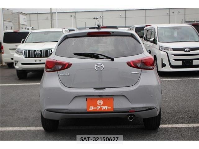Mazda MAZDA2 2023-12 8100283-9