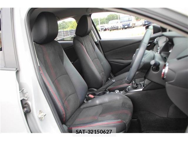 Mazda MAZDA2 2023-12 8100283-18