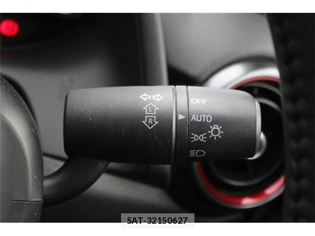 Mazda MAZDA2 2023-12 8100283-25