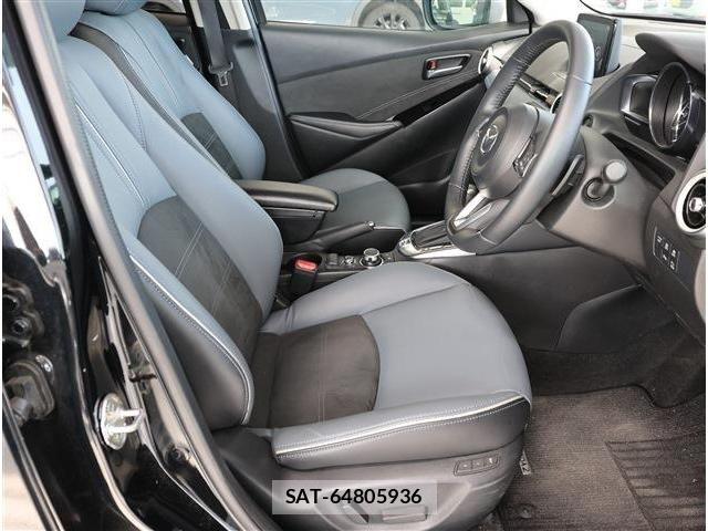 Mazda MAZDA2 2021-01 8100284-15