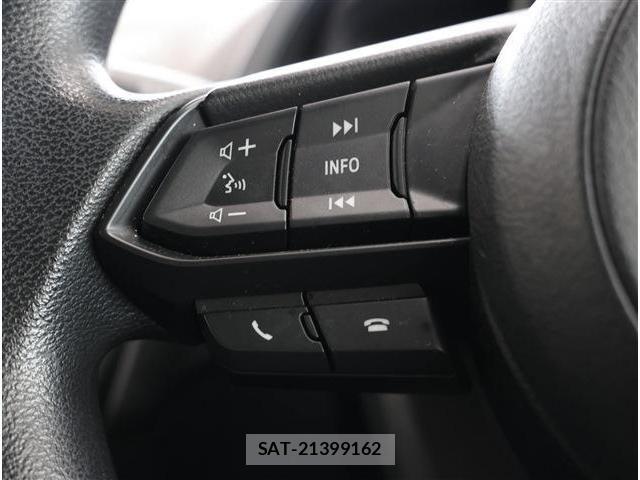 Mazda MAZDA2 2020-10 8100286-11
