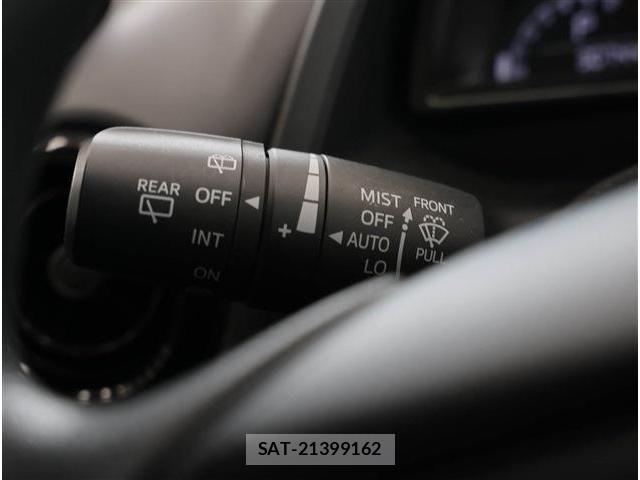 Mazda MAZDA2 2020-10 8100286-27