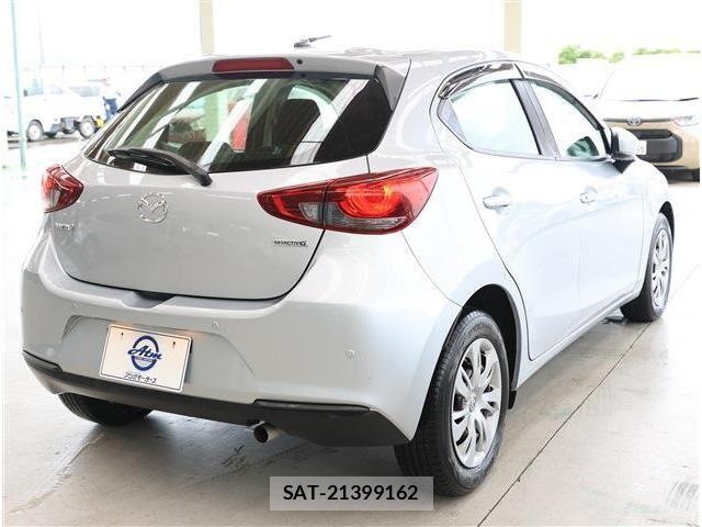 Mazda MAZDA2 2020-10 8100286-5