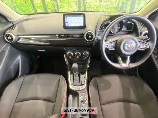 Mazda MAZDA2 2021-03 8131104-1
