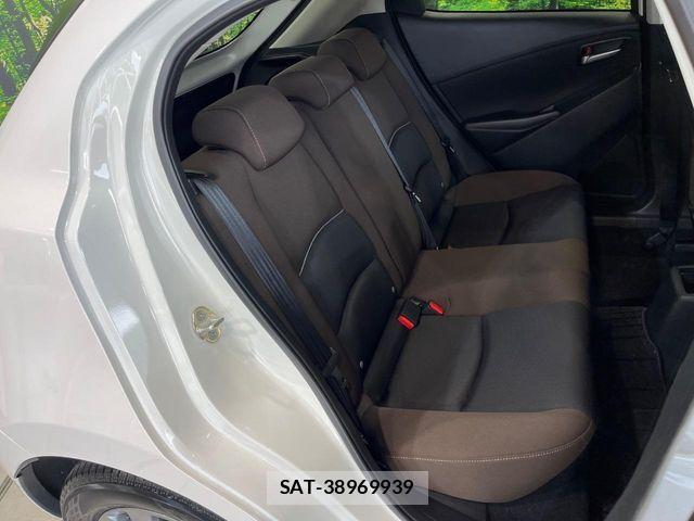 Mazda MAZDA2 2021-03 8131104-8