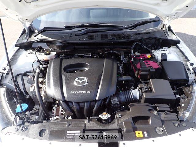 Mazda MAZDA2 2021-05 8158737-3