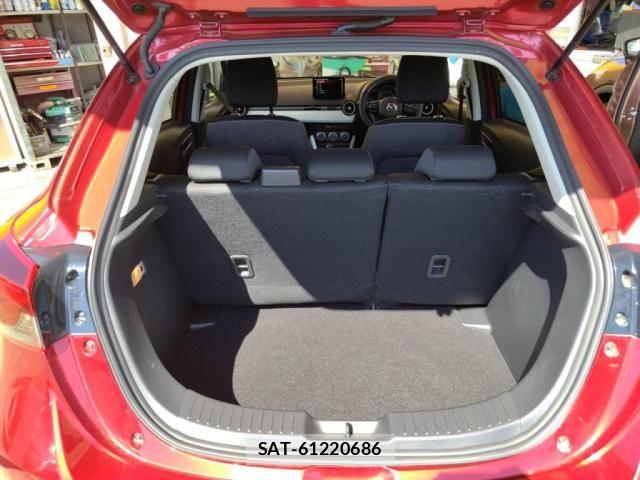 Mazda MAZDA2 2023-10 8208549-23