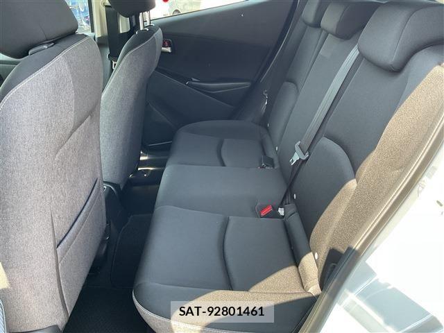 Mazda MAZDA2 2025-04 8208552-21