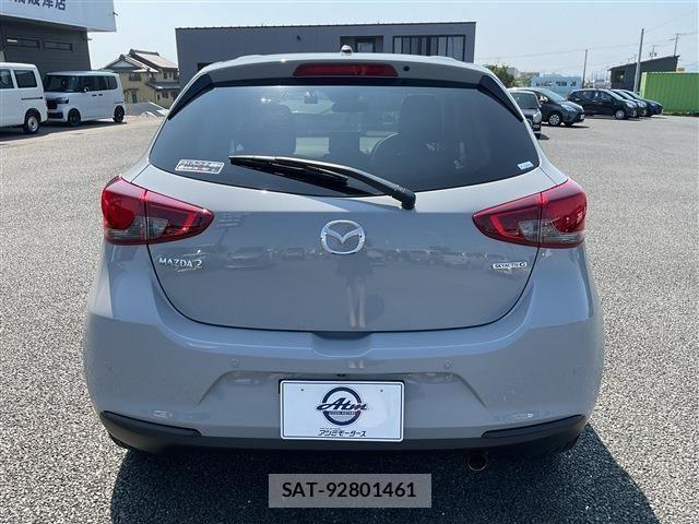 Mazda MAZDA2 2025-04 8208552-29