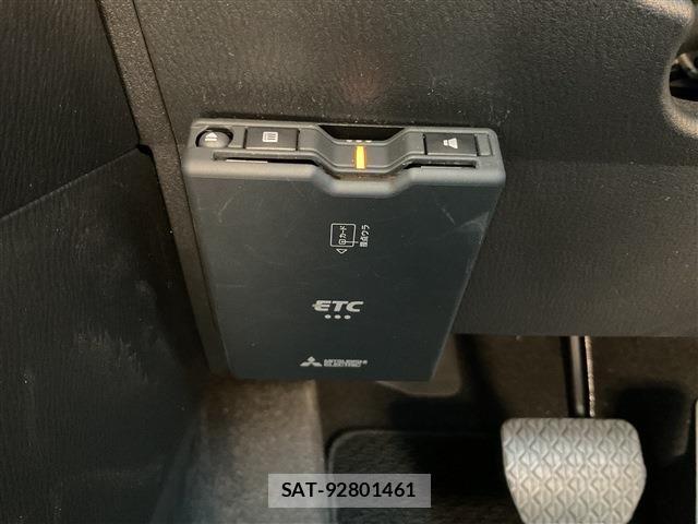 Mazda MAZDA2 2025-04 8208552-6