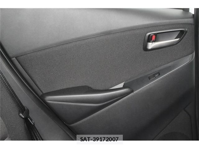 Mazda MAZDA2 2024-09 8208546-29