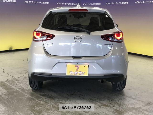 Mazda MAZDA2 2021-12 8208551-3