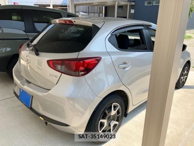 Mazda MAZDA2 2024-01 8230726-2