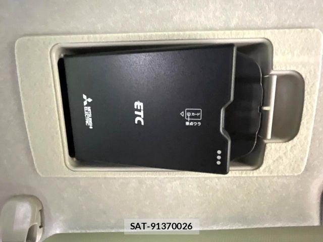 Mazda MAZDA2 2023-11 8245824-6