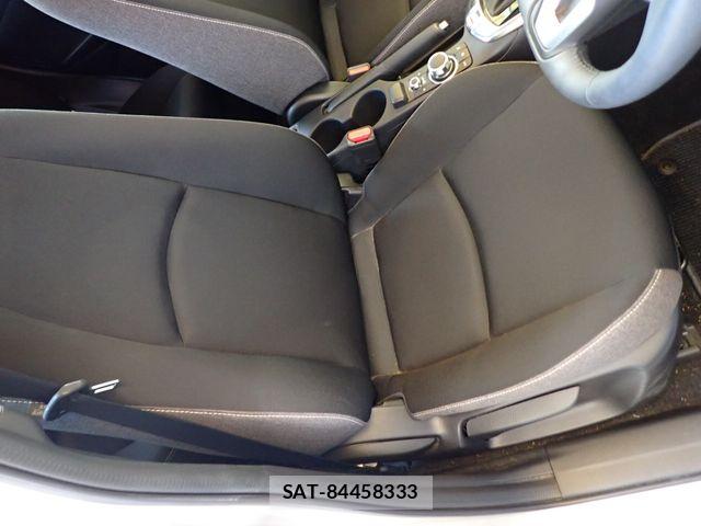 Mazda MAZDA2 2025-01 8315296-18