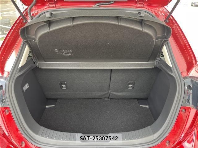 Mazda MAZDA2 2022-06 8315301-13