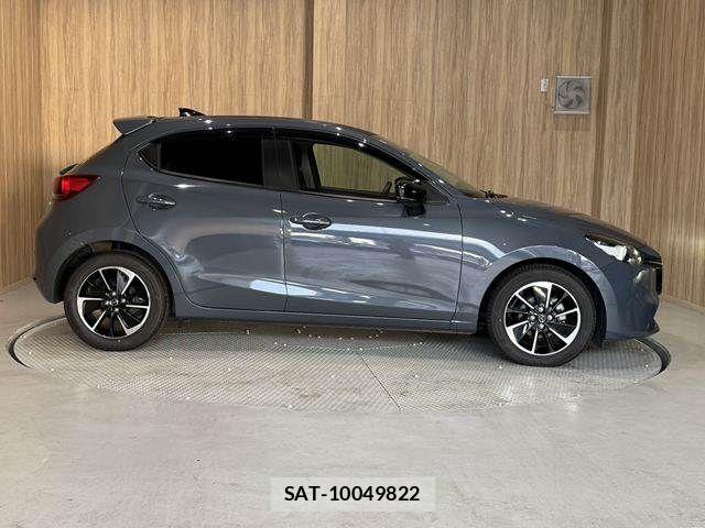 Mazda MAZDA2 2024-01 8315298-17