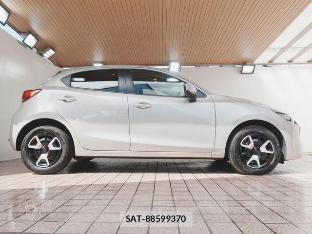 Mazda MAZDA2 2025-01 8315300-7