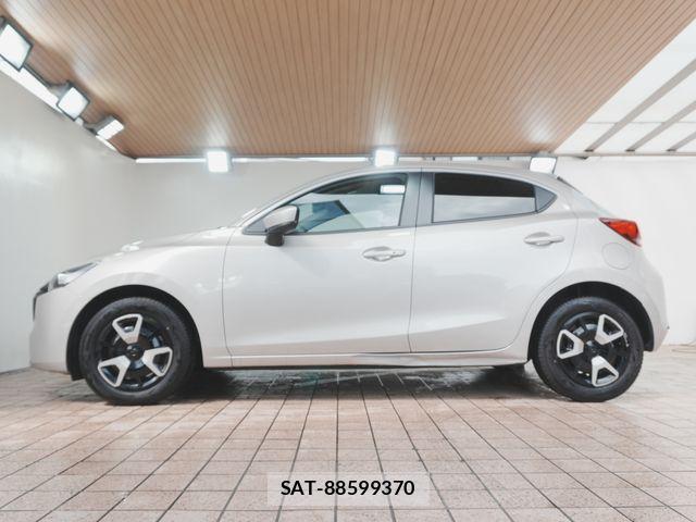 Mazda MAZDA2 2025-01 8315300-8
