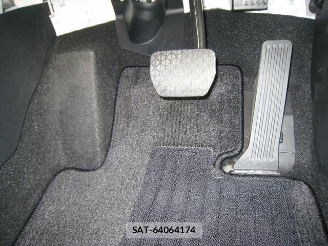 Mazda MAZDA2 2025-01 8315299-19